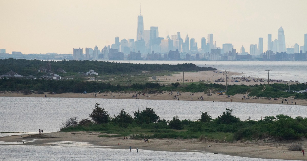 Boy, 15, drowns and 5 others rescued at New Jersey beach