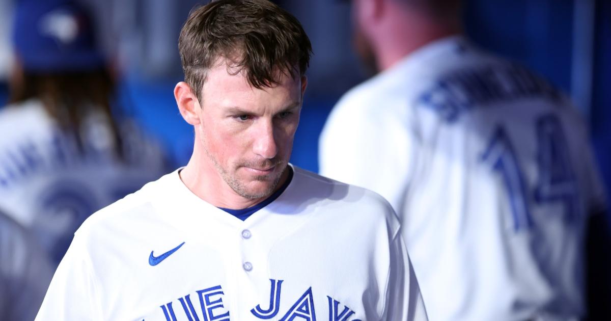 Blue Jays’ Chris Bassitt beats Mets, returns to Toronto to be with wife for birth of second child