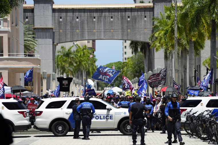 Cheers and jeers: Scenes from the Miami courthouse where Trump was arraigned