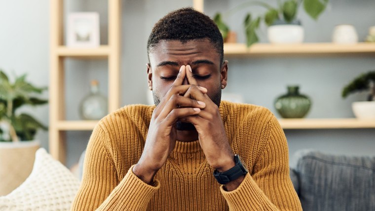 Migraines 101: Know the signs, symptoms and treatments