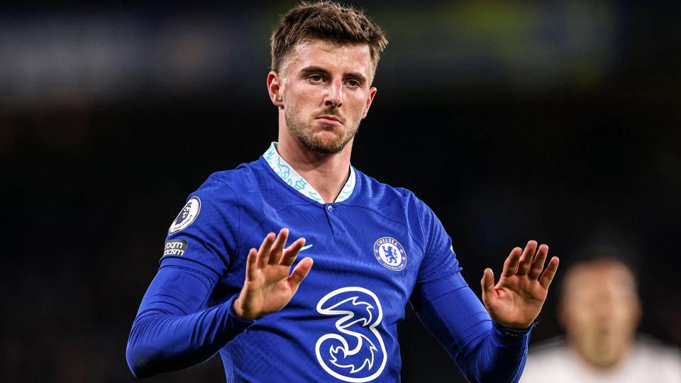 Why is Mason Mount leaving Chelsea? England star set to transfer to Man United