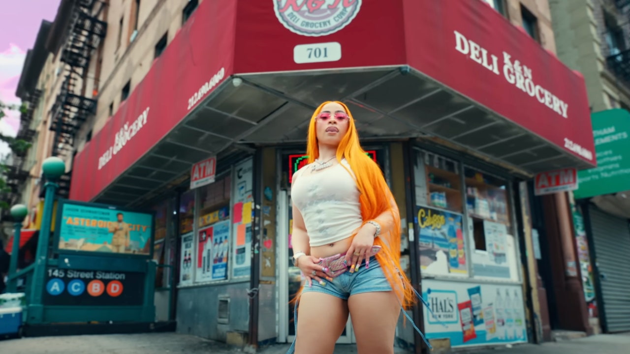 Ice Spice Shares New Video For “Deli”: Watch