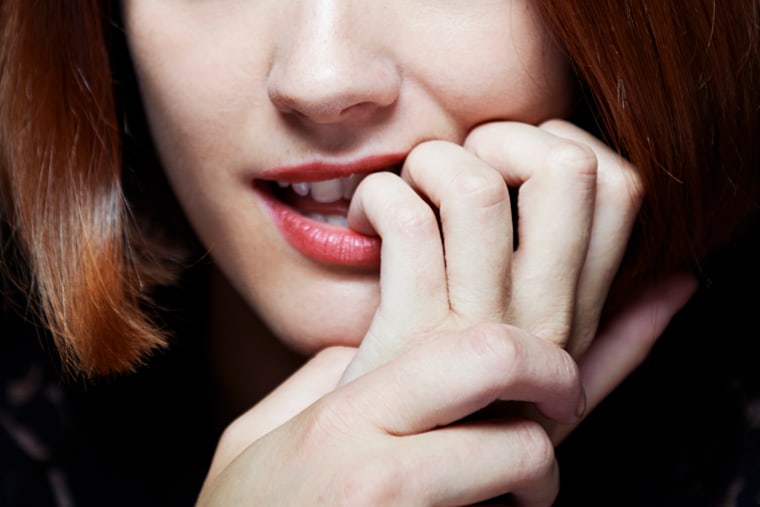 To stop nail-biting, skin picking and hair pulling, new research suggests a simple technique