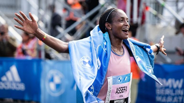 Assefa shatters women’s marathon world record