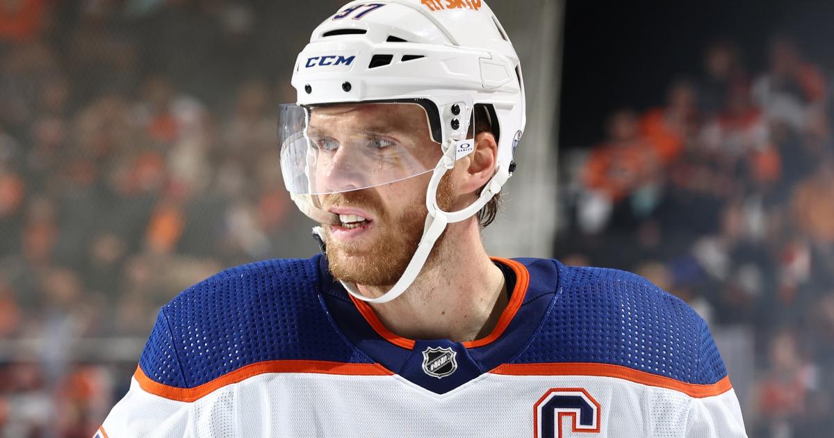 Connor McDavid injury update: Latest news on the Oilers superstar after suffering apparent injury vs. Jets