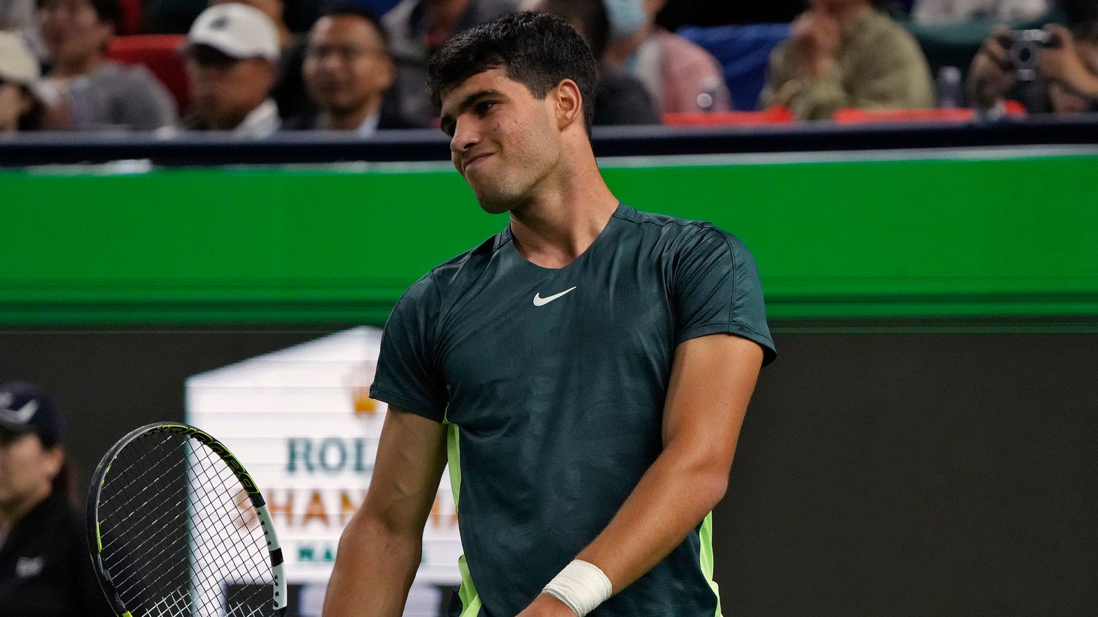 Top seed Alcaraz shocked by an inspired Dimitrov in Shanghai