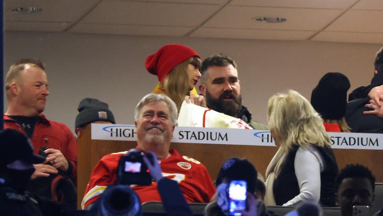 Jason Kelce embraces Bills mafia, celebrates with Taylor Swift while watching brother Travis Kelce, Chiefs