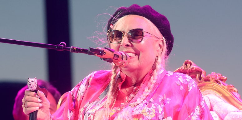 Joni Mitchell, Nominated for Best Folk Album, to Perform at 2024 Grammys