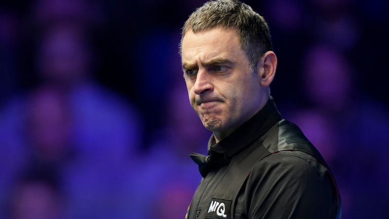 O’Sullivan blasts past Higgins into World Masters of Snooker semis