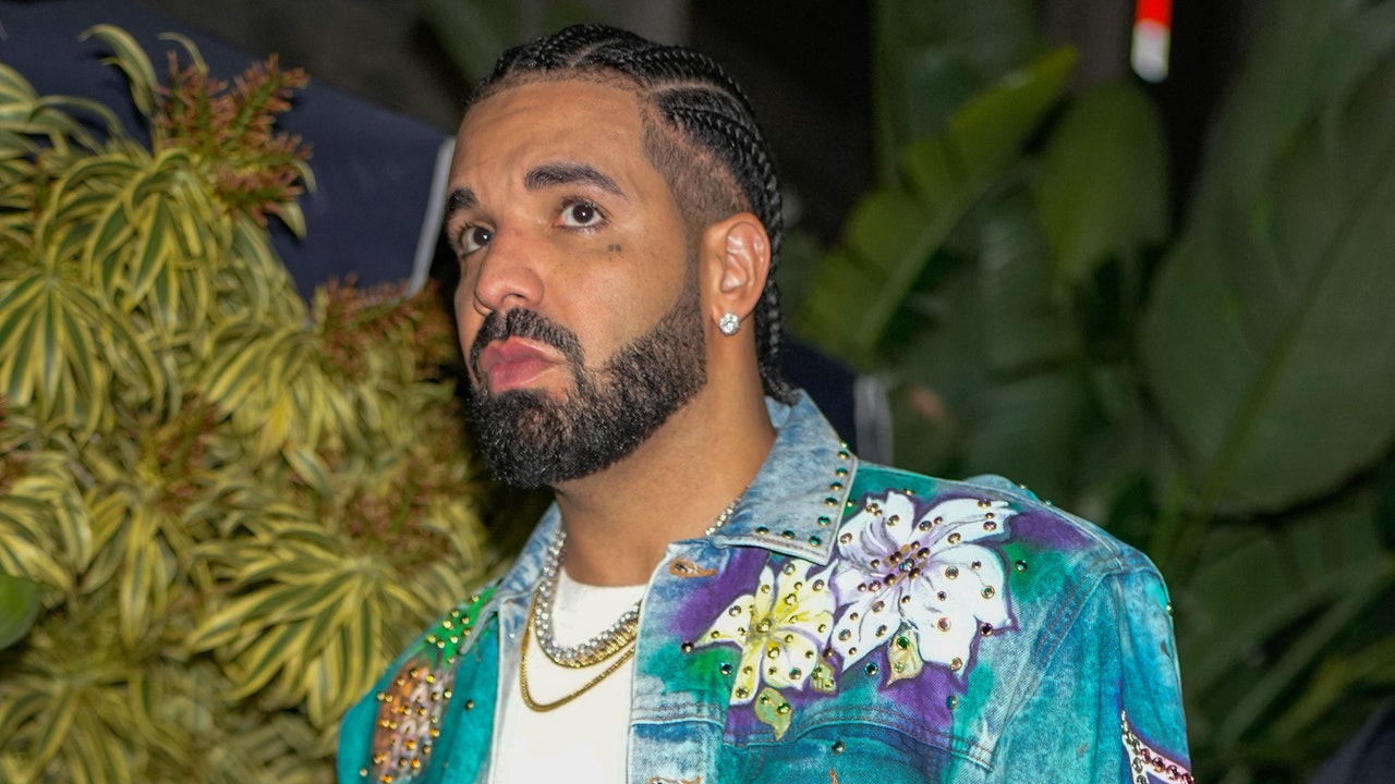 Drake Raps Over Metro Boomin’s “BBL Drizzy” Diss on New Sexyy Red Song: Listen