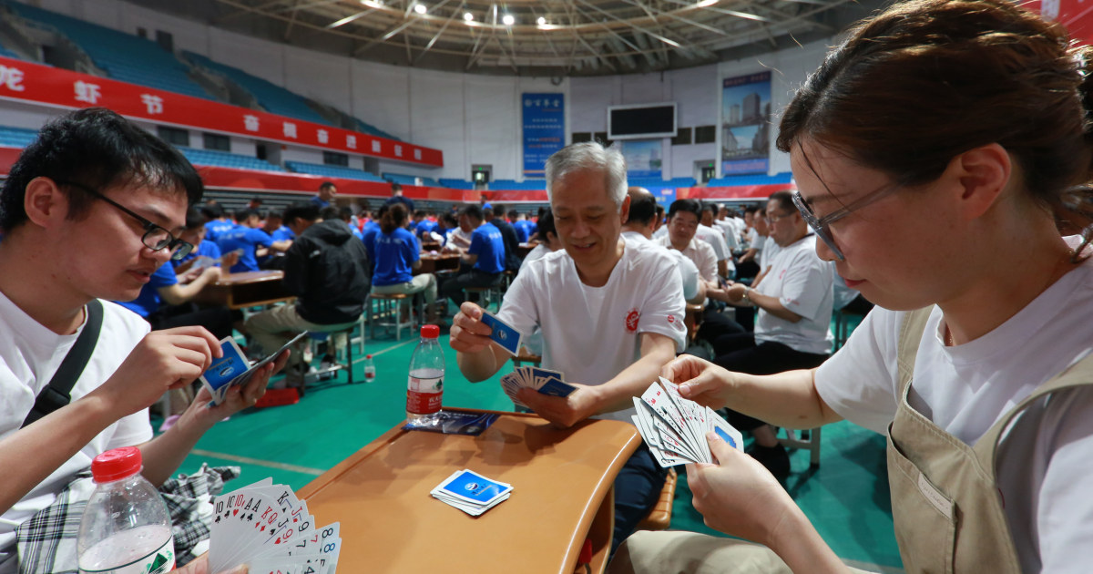 In China, poker is out, while ‘throwing eggs’ is in