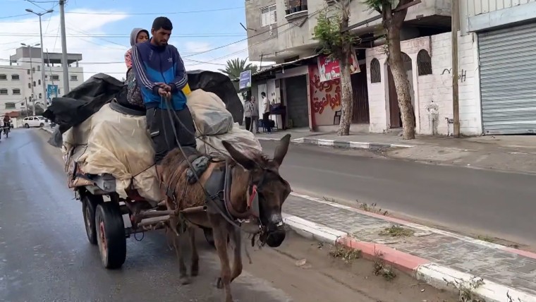 Palestinians leave eastern Rafah after Israeli warnings to evacuate the area