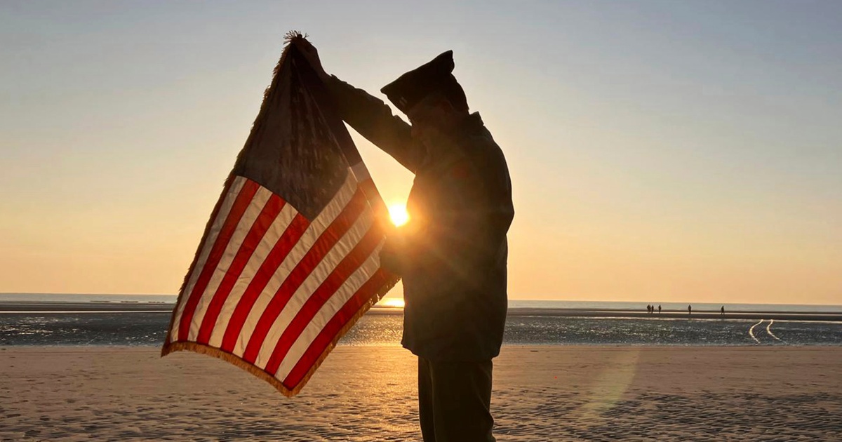 Biden and Macron commemorate the 80th anniversary of D-Day