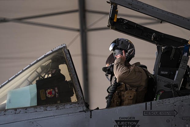 Ohio Students ‘Dig Deep’ to Help Update Air Force Pilot Helmets