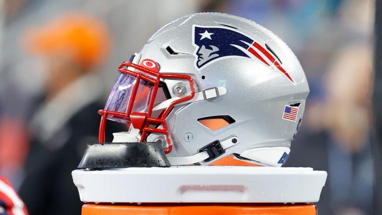 Patriots to waive offensive lineman fighting for a backup spot