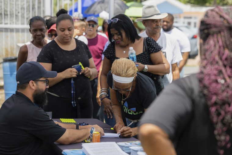 The 34-year-old doctor travels from the San Juan capital to the island’s southern and central regions to treat communities struggling in the aftermath of hurricanes. 