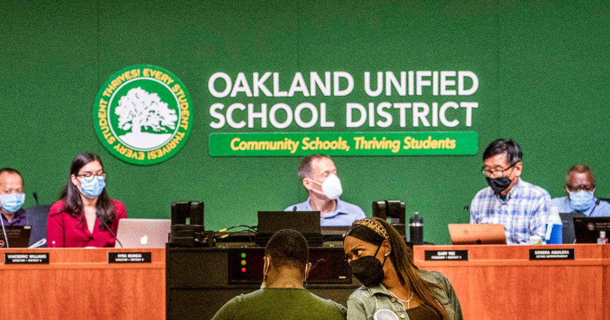 Oakland school district says it failed to properly warn parents about lead in water