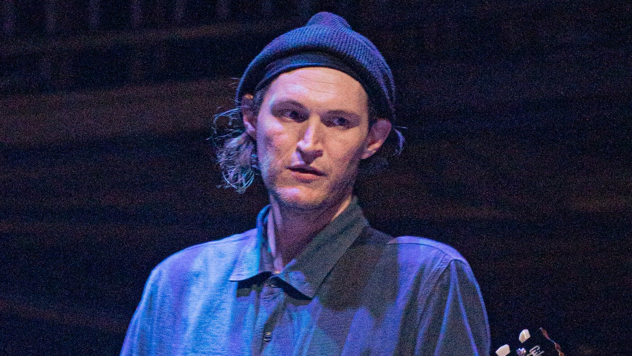 Former Red Hot Chili Peppers Guitarist Josh Klinghoffer Pleads Not Guilty to Vehicular Manslaughter