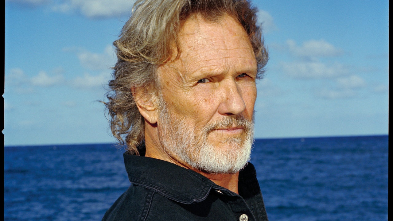 Kris Kristofferson, Outlaw Country Singer and Hollywood Star, Dies at 88