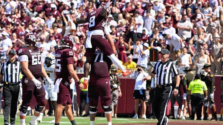 New college football AP Poll: BYU, Texas A&M leap into top 10, Illinois clings onto ranking