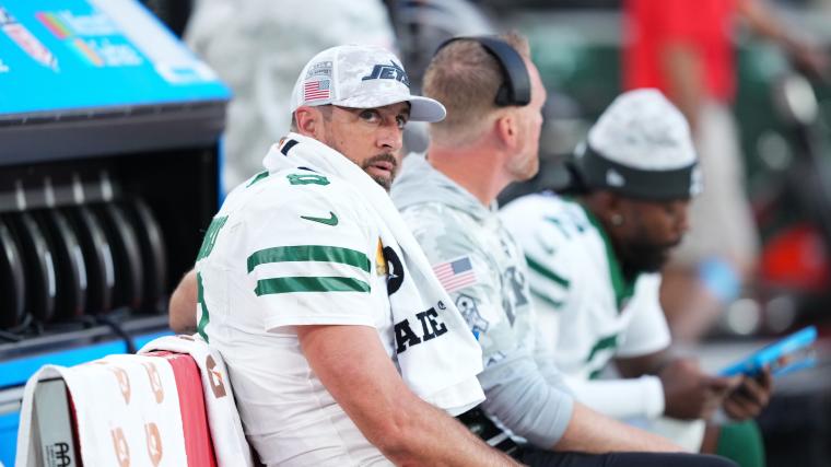 Aaron Rodgers unconvincingly optimistic on Jets’ direction after disastrous loss