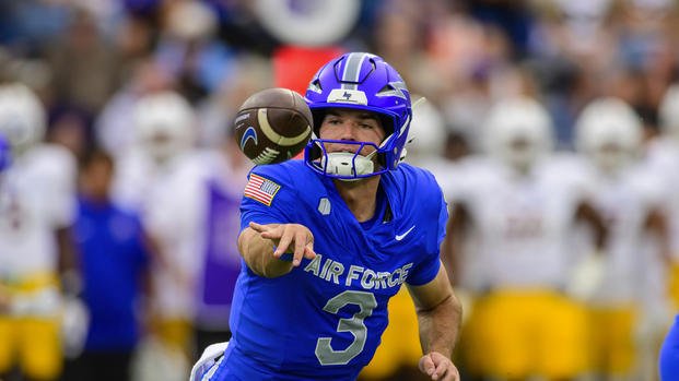 Air Force Quarterback Situation in Question Again as Army Showdown Looms