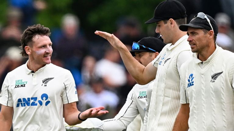 New Zealand bowler Nathan Smith,(Associated Press)