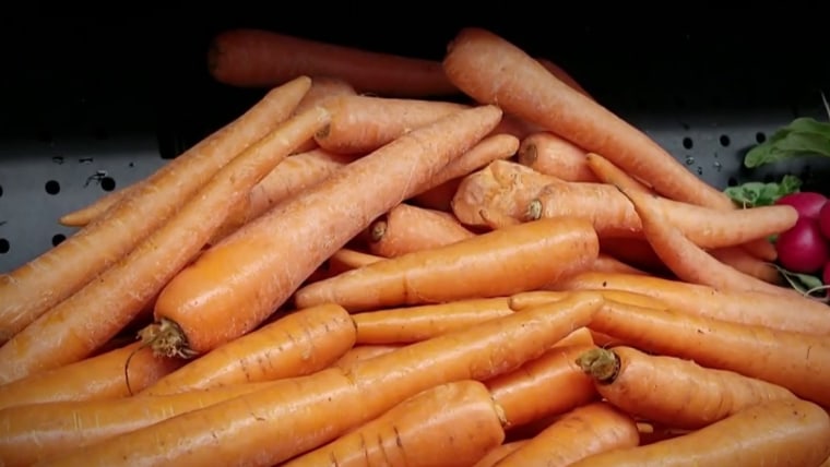 E-Coli outbreak in select organic carrots kills one