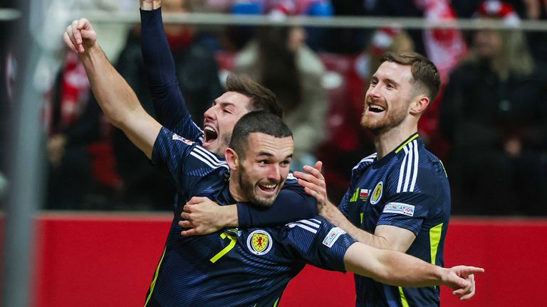 Robertson’s late winner earns Scotland a Nations League lifeline