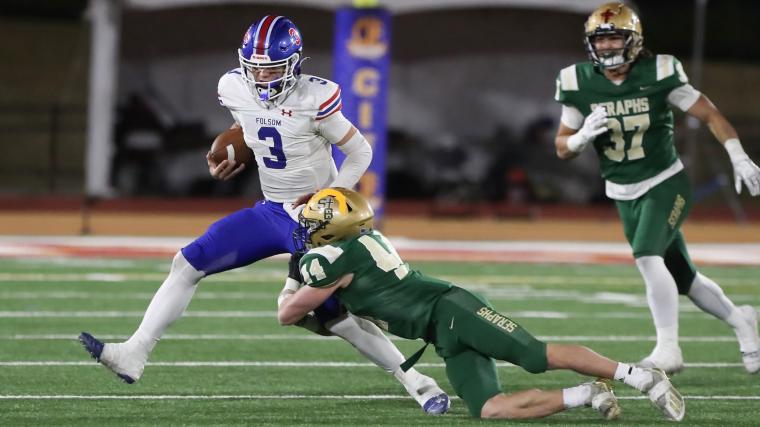 Ryder Lyons, 5-star high school quarterback, throws for 513 yards, 8 touchdowns in playoff win